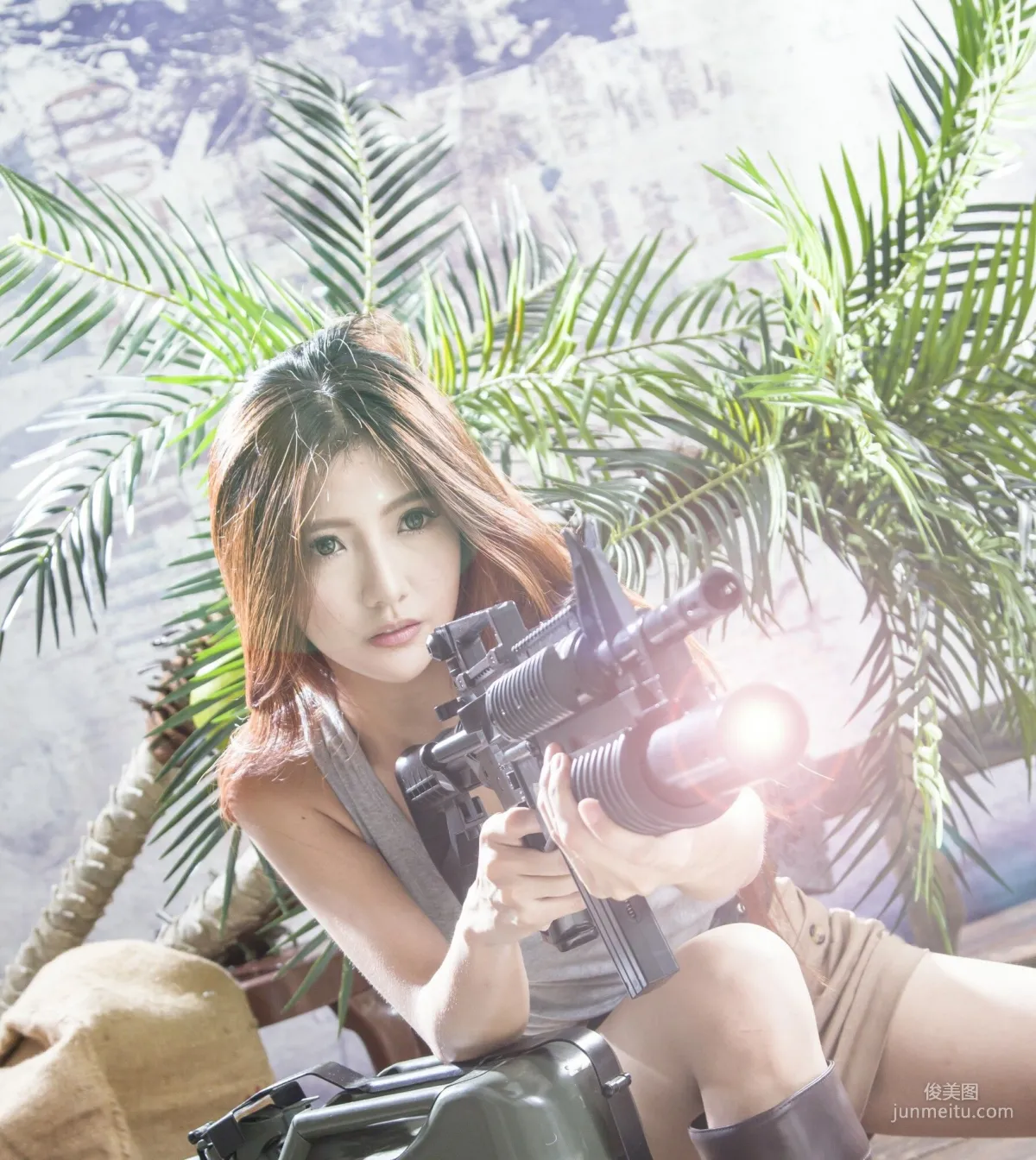 [台灣正妹] 薇安Vivian 琴棚軍警&海盜風棚拍 寫真集 13