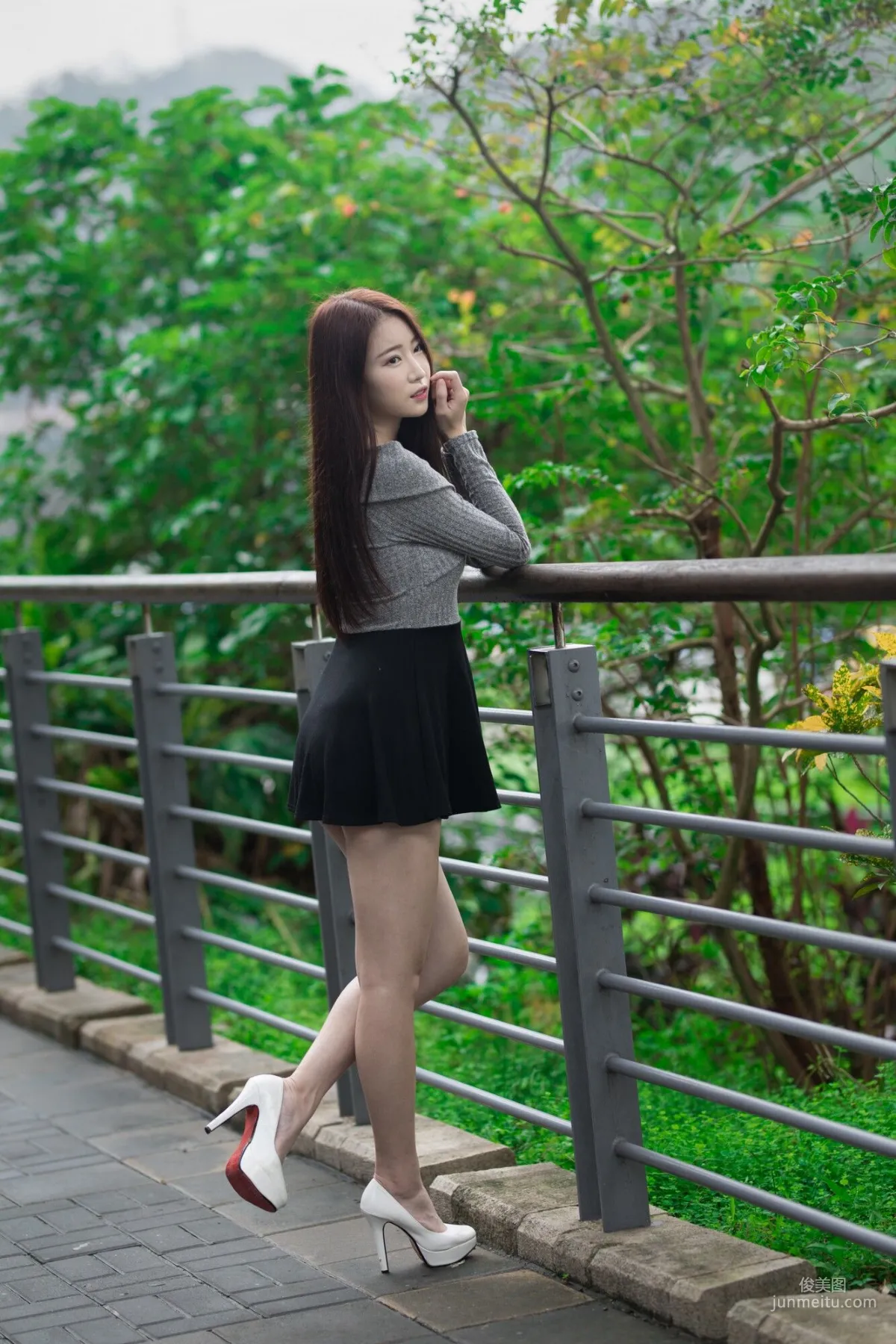 [台灣網紅美女] Lia楊思原《新店碧潭》 寫真集 49
