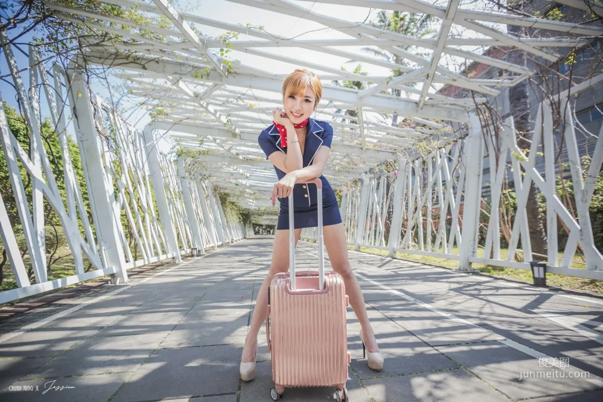 [台灣女神] 卡卡兒《美麗空姐》寫真集 25