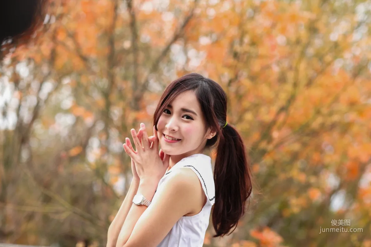 [台灣女神] 孟潔 (兩套服裝） 寫真集 75