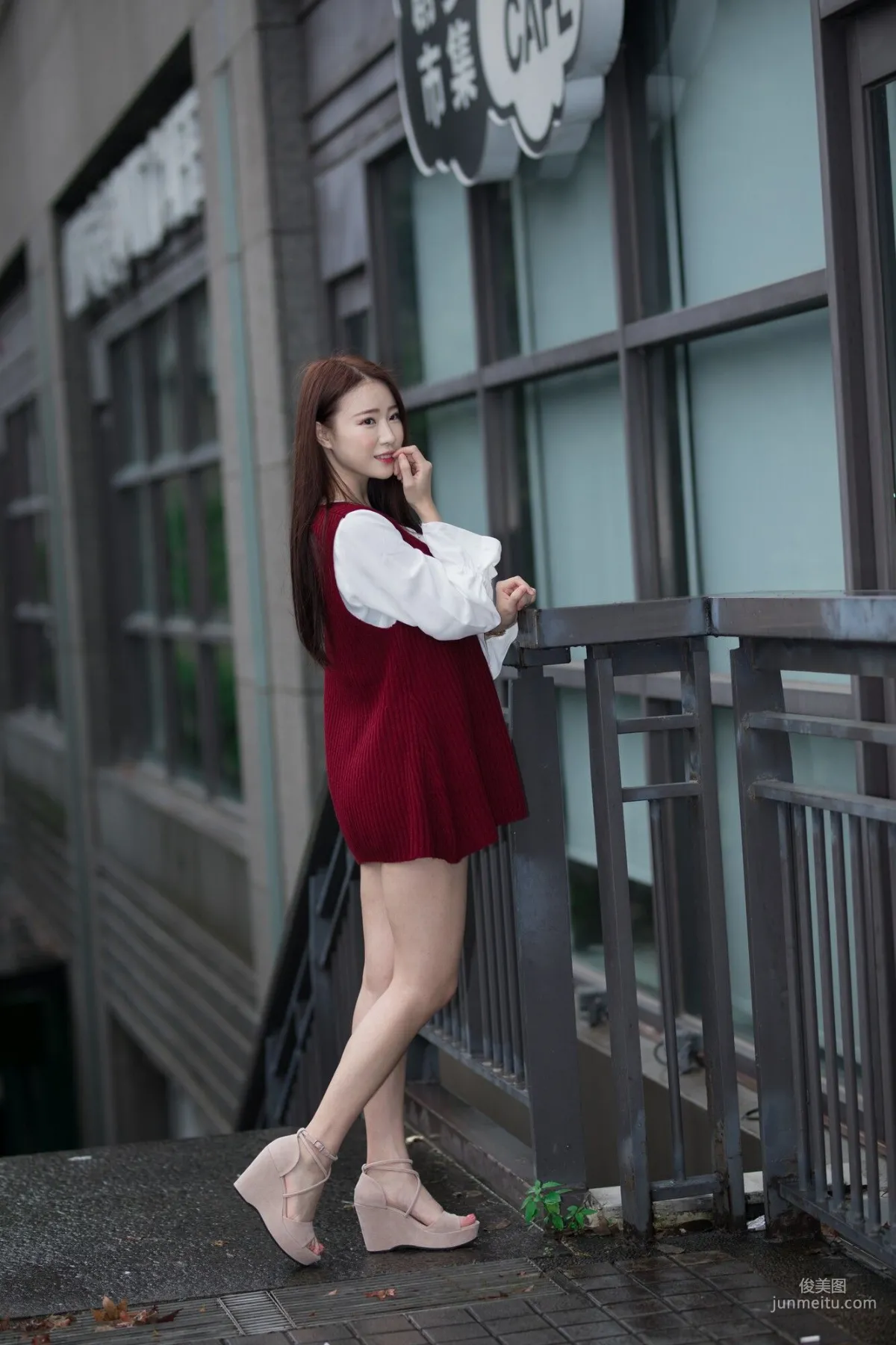[台灣網紅美女] Lia楊思原《新店碧潭》 寫真集 45
