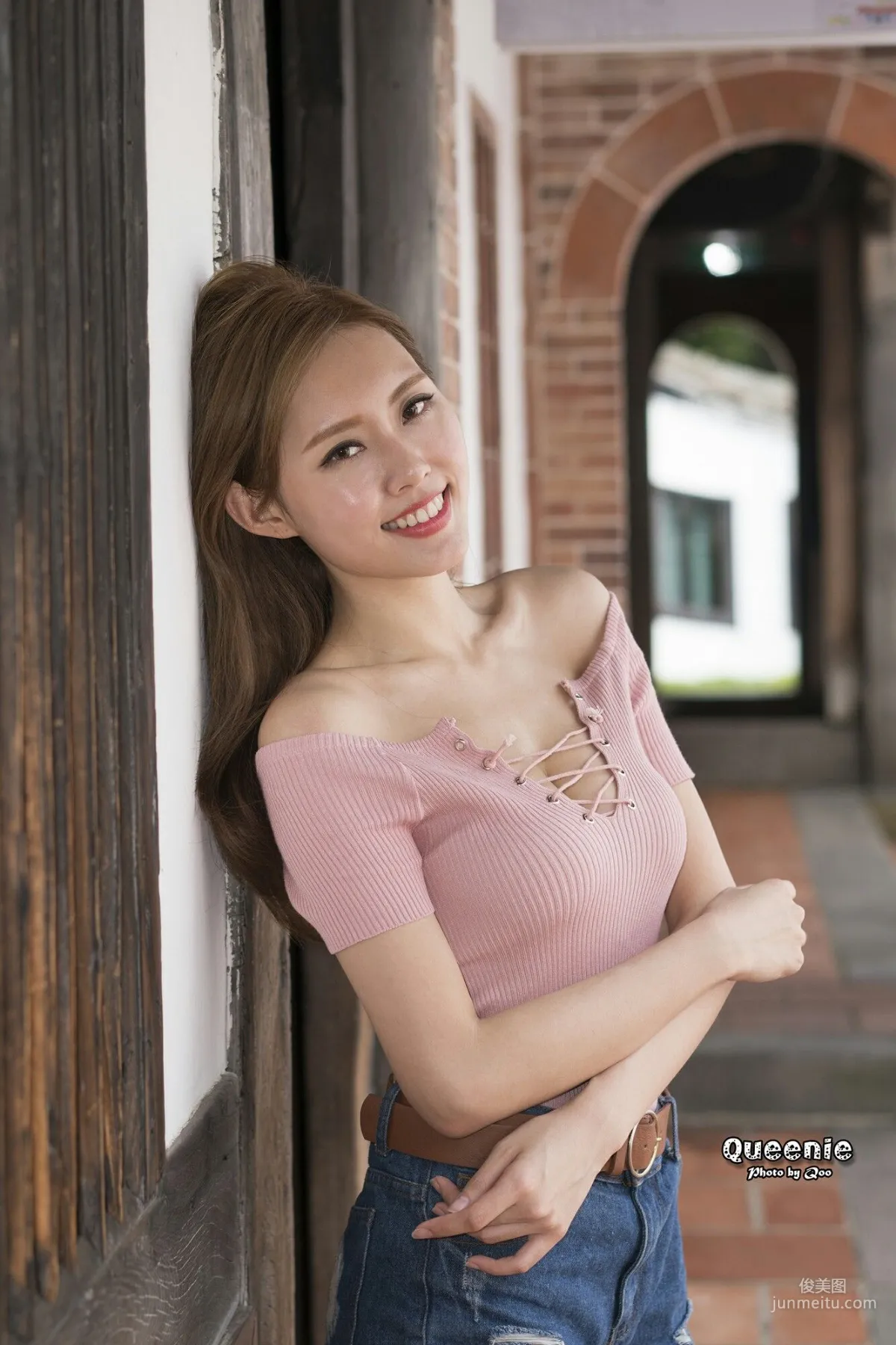 [台灣正妹] Queenie/Q尼 - 熱褲美腿街拍 寫真集 59