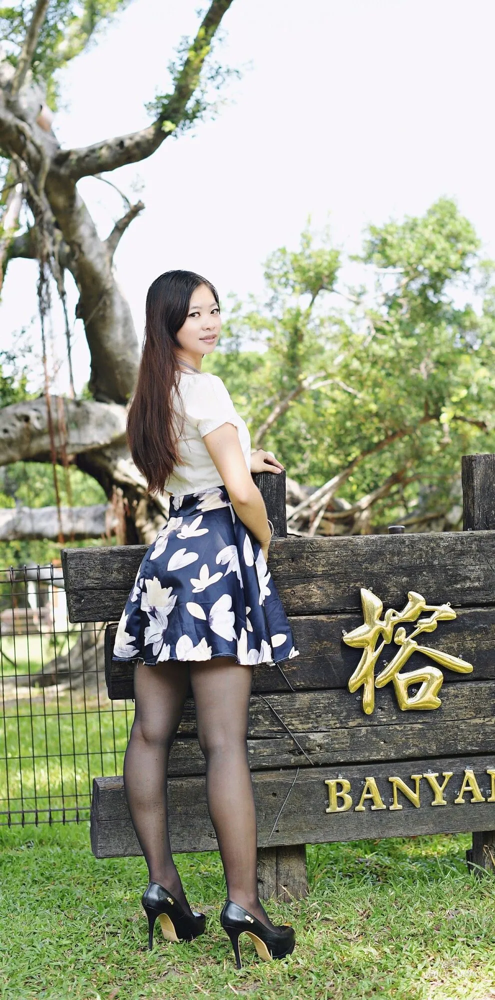 [台灣正妹] 小雯 - 成大外拍共兩套服裝 寫真集 10