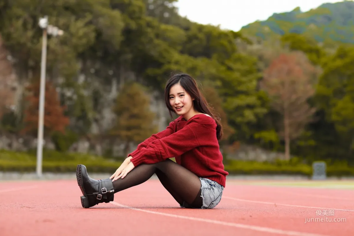 [台灣女神] 孟潔 (兩套服裝） 寫真集 30