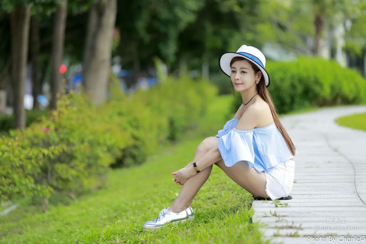[台灣嫩模] 韓羽《圓山花博外拍》 寫真集 24