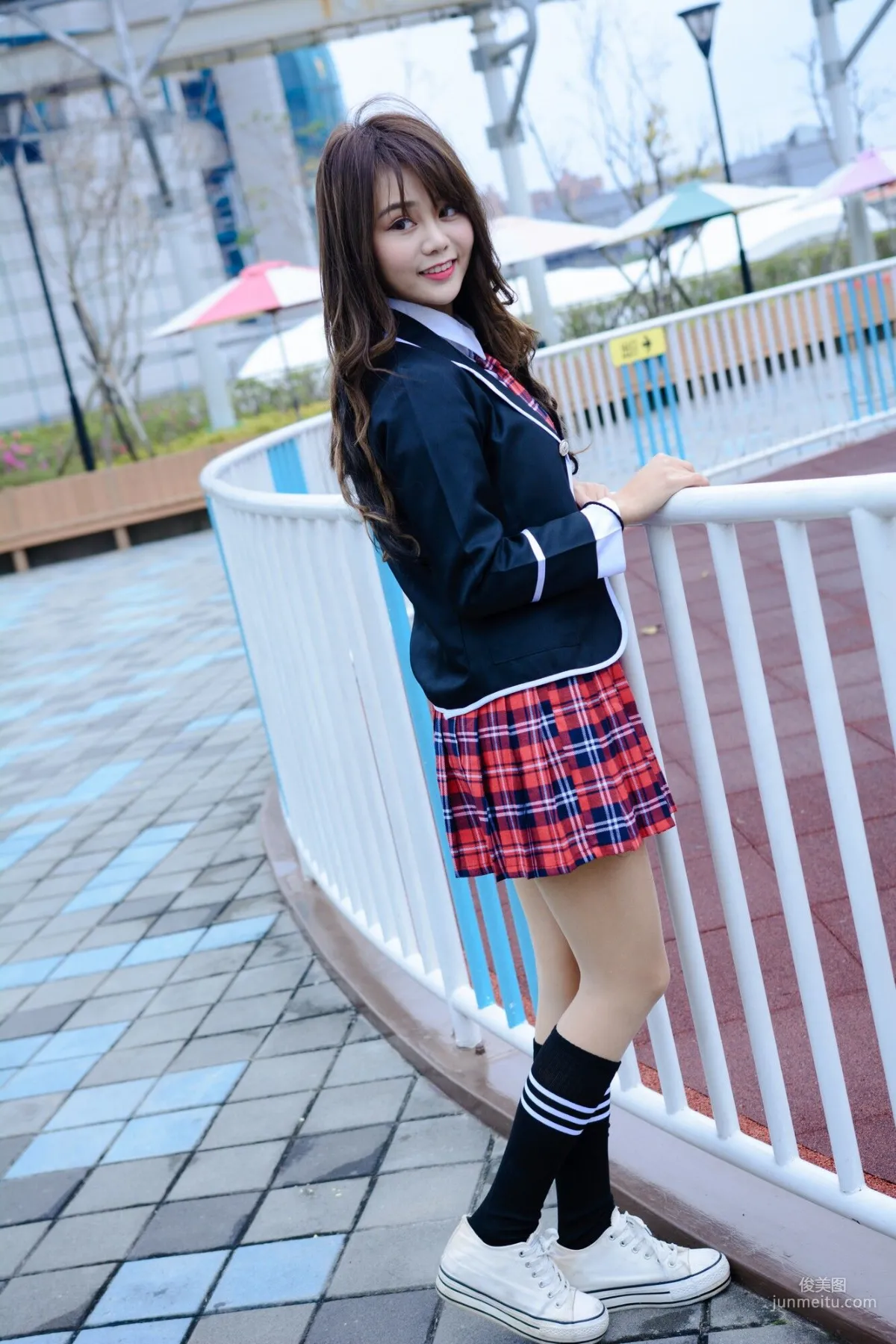 [台湾正妹] Candy孙卉彤 新兒童樂園 写真集1