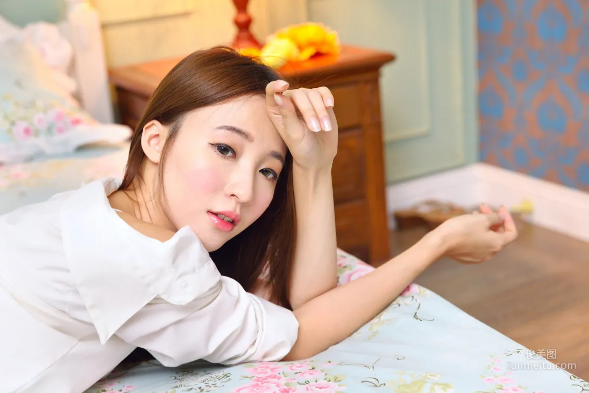 [台灣網紅美女] Anber小安柏 時尚棚拍 寫真集 40