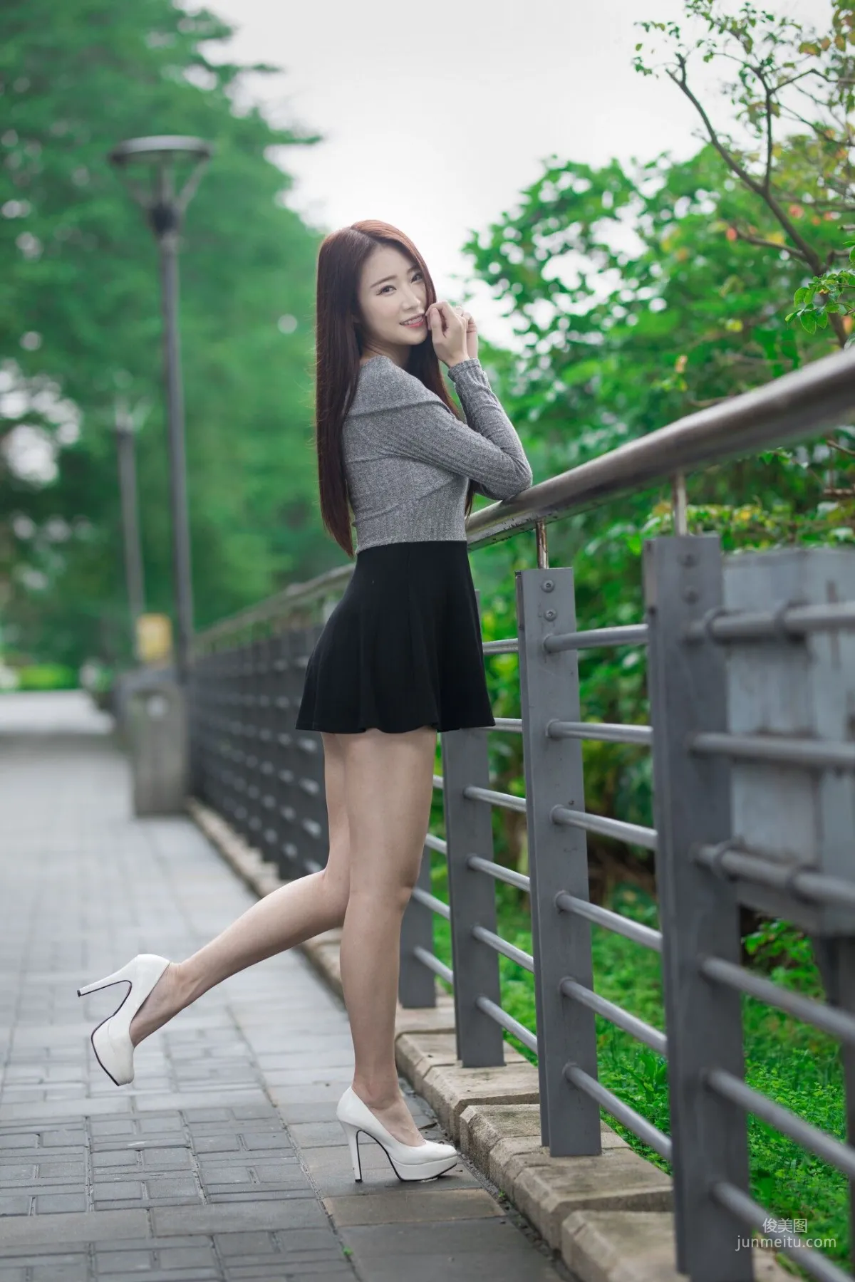 [台灣網紅美女] Lia楊思原《新店碧潭》 寫真集 42