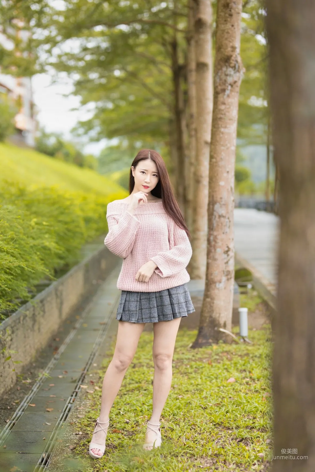 [台灣網紅美女] Lia楊思原《新店碧潭》 寫真集 36