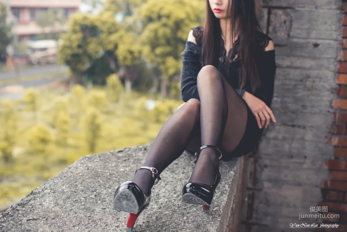 [台灣嫩模] Jenny《黑絲外拍》 寫真集 3