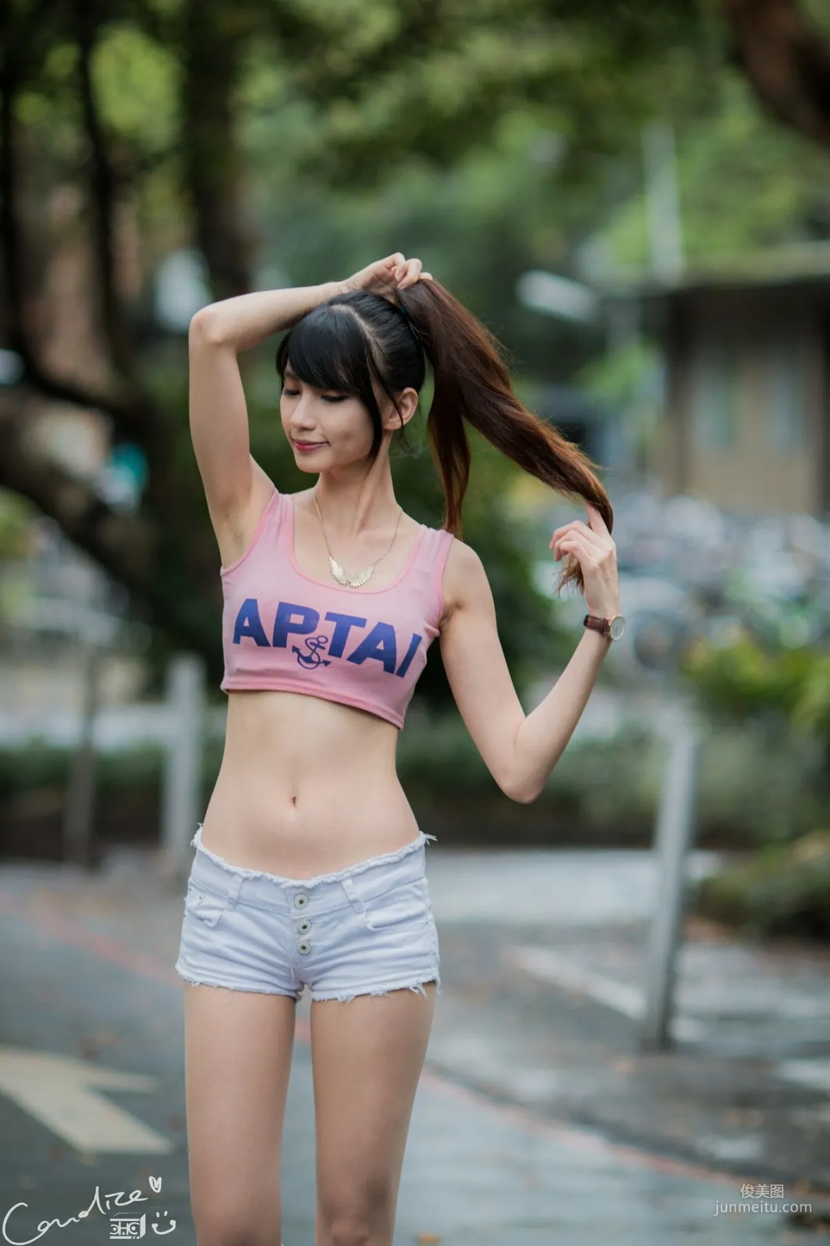 [台灣正妹] 蔡譯心 - 熱褲運動裝 寫真集 71