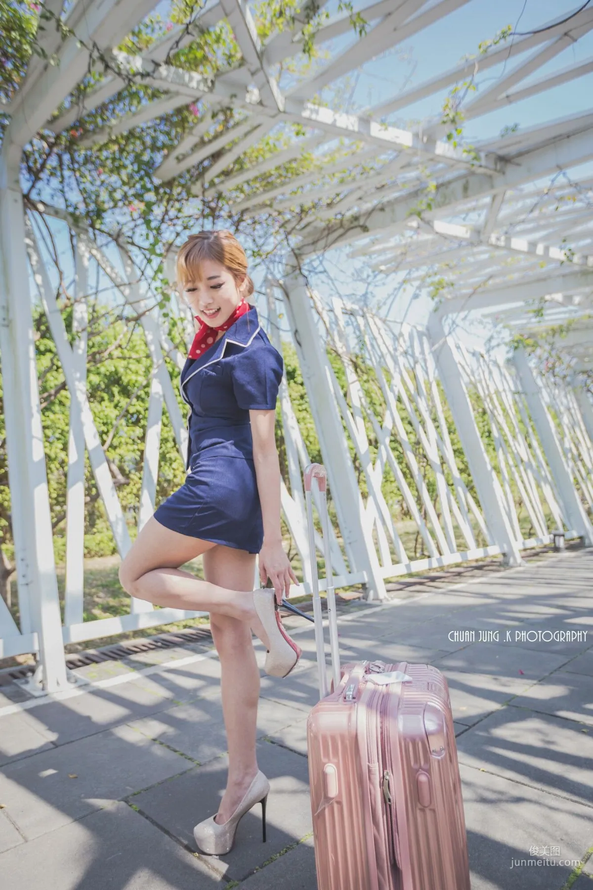 [台灣女神] 卡卡兒《美麗空姐》寫真集 28