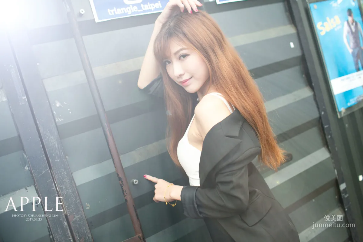 [台灣女神] 張闵淨(小淨) - OL外拍 寫真集 37