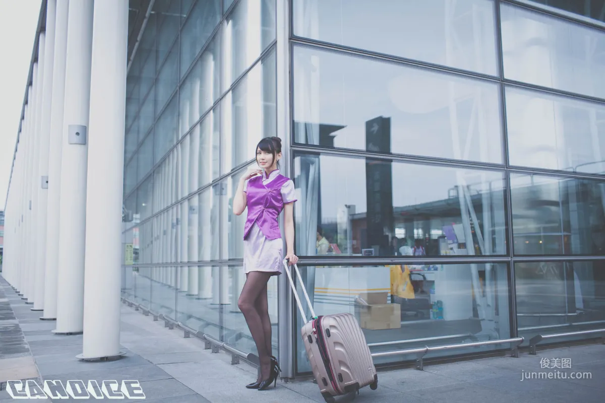 [台灣正妹] 蔡譯心Candice《空姐黑絲街拍》 寫真集 1