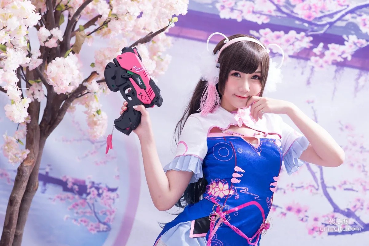 [台灣女神] 喬喬兒《琴棚電玩少女DVA》 寫真集 18