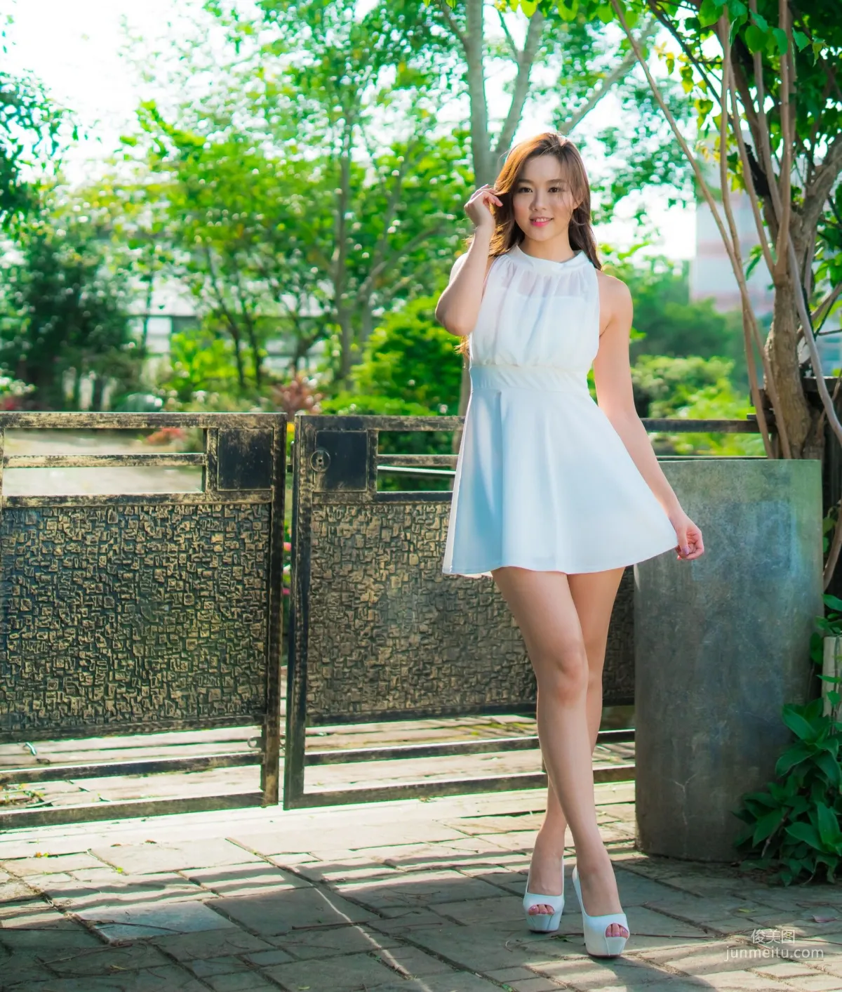 [台湾女神] Olivia安馜薇《台大外拍》 写真集25