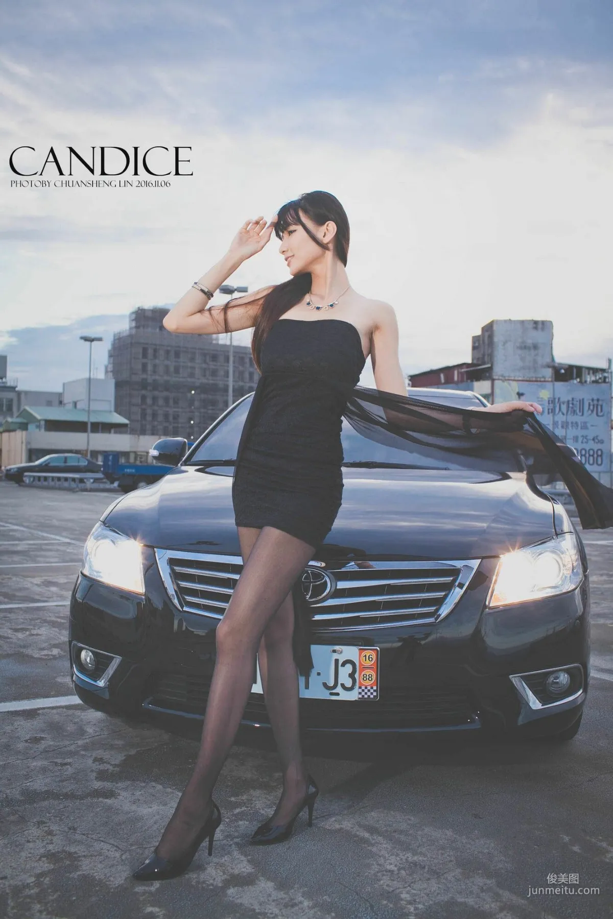 [台灣嫩模] 蔡譯心Candice《車外拍》 寫真集 68