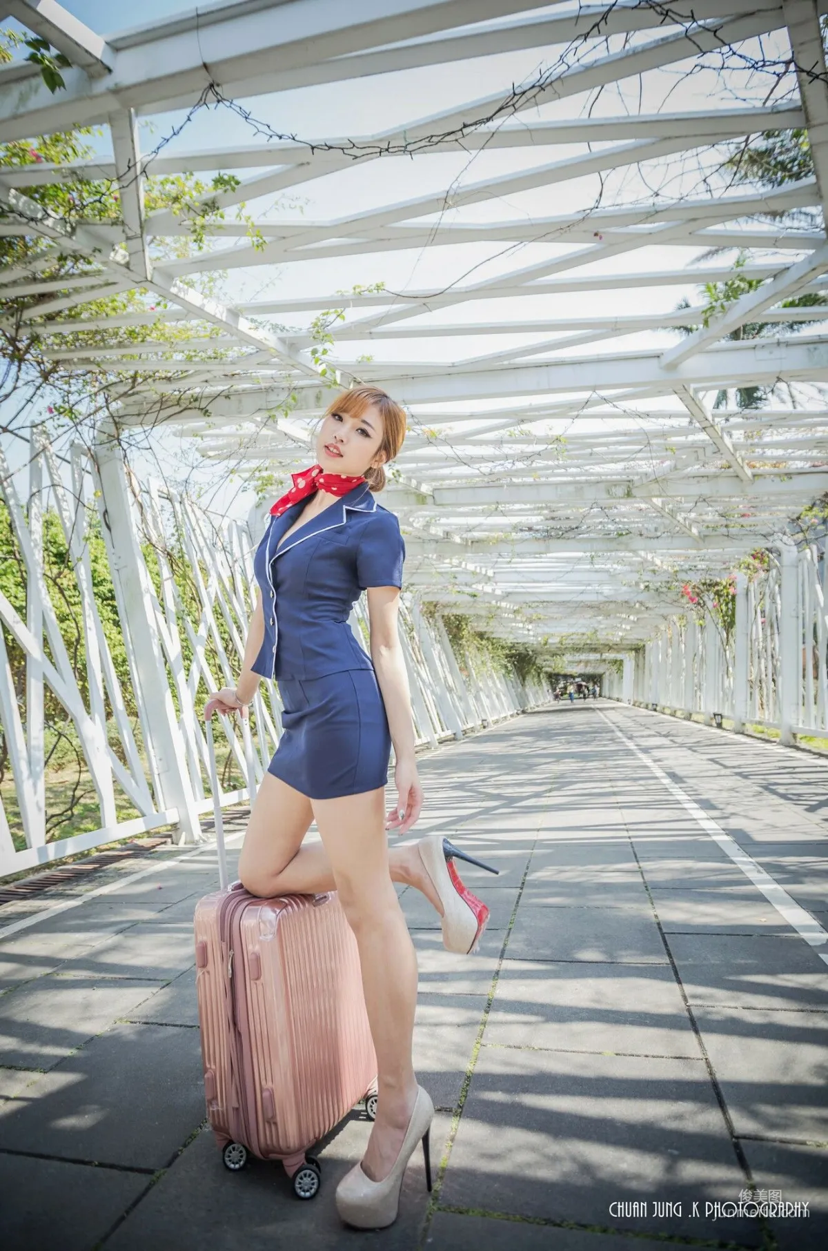 [台灣女神] 卡卡兒《美麗空姐》寫真集 17