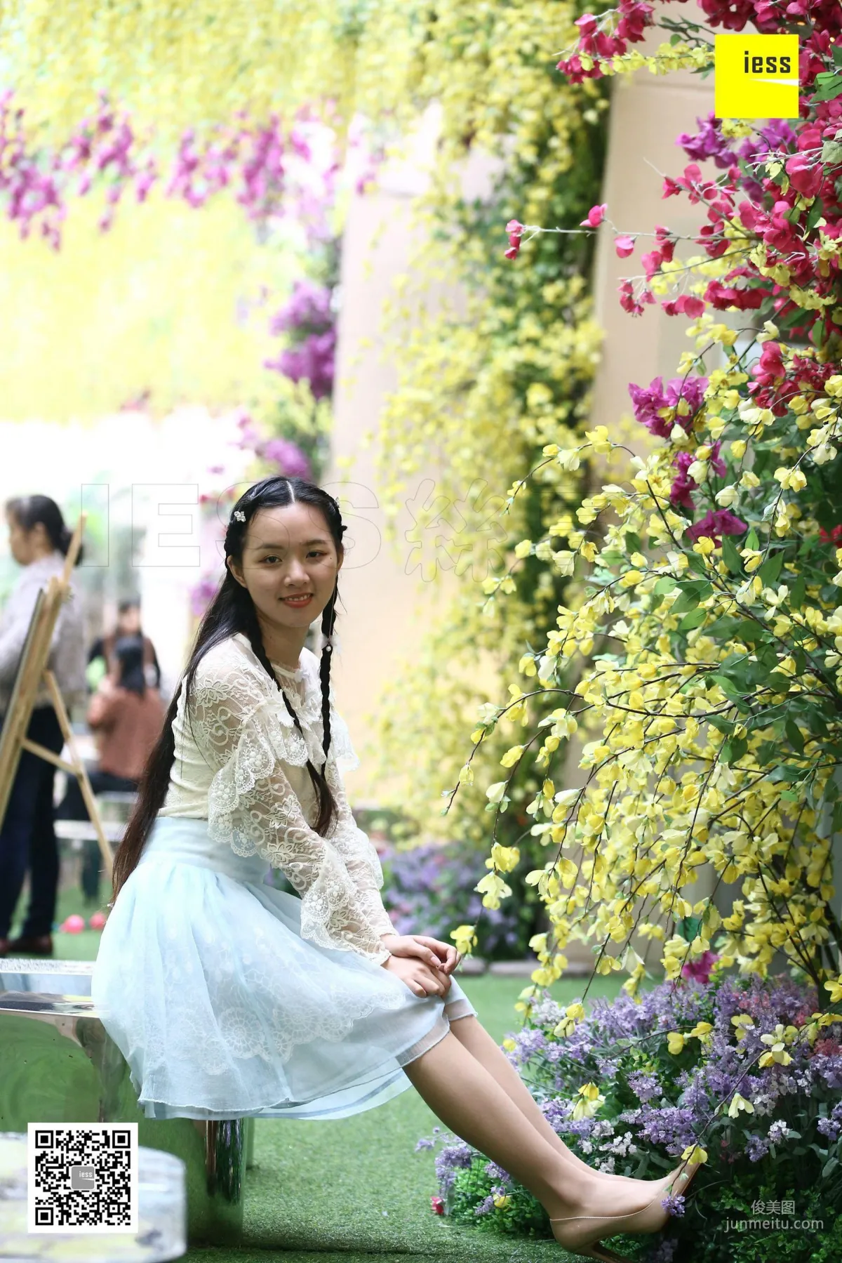 木木 《蕾絲花姑娘肉絲》 [異思趣向IESS] 絲享家233 寫真集 2