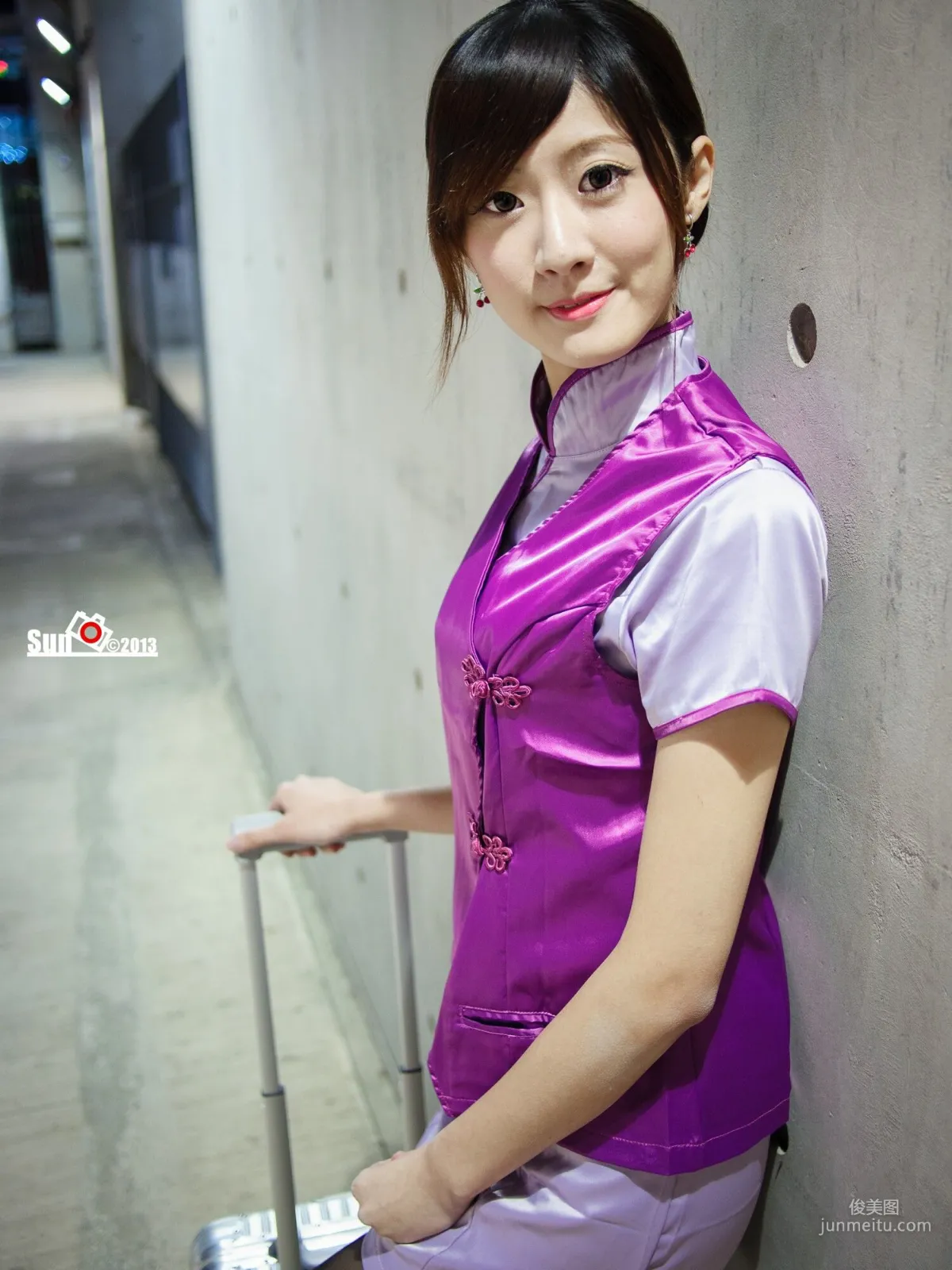 [台灣女神] 林茉晶 - 哈雷女警與空姐 寫真集 28