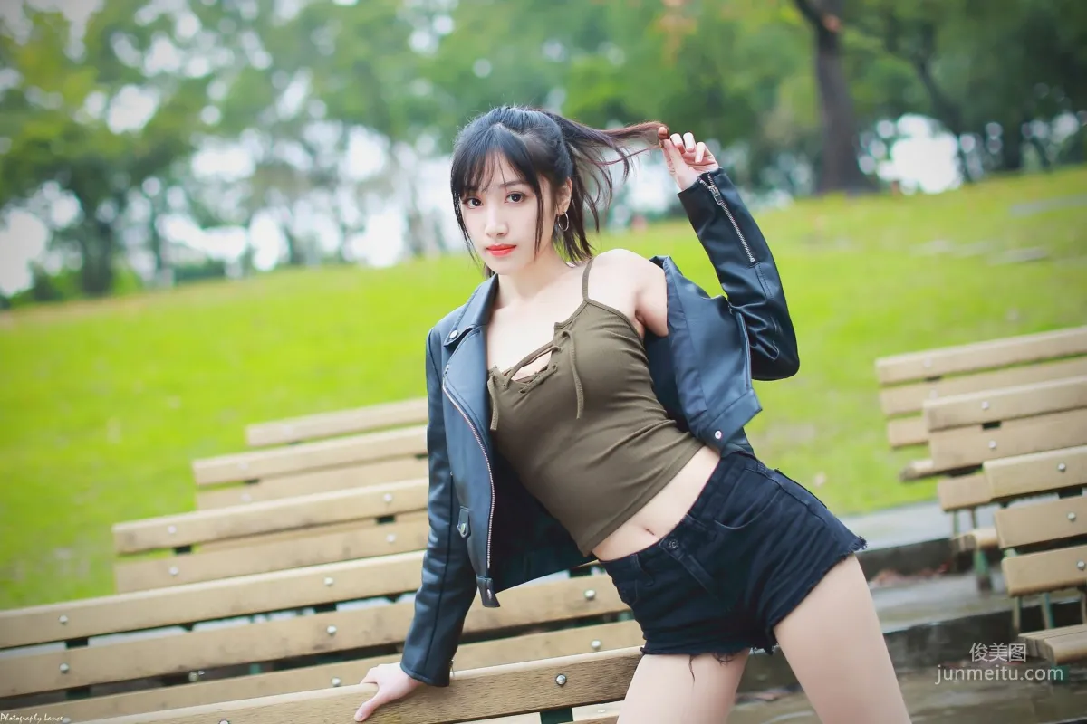 [台湾正妹] 璟樂/段璟乐《大安森林公園》 写真集24