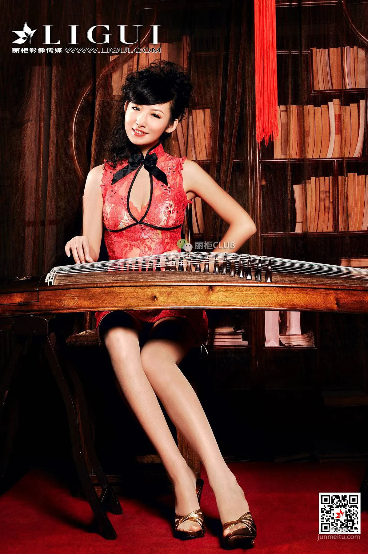 腿模劉鑰《古典美絲》 [麗櫃LIGUI] 絲襪美腿 寫真集 19