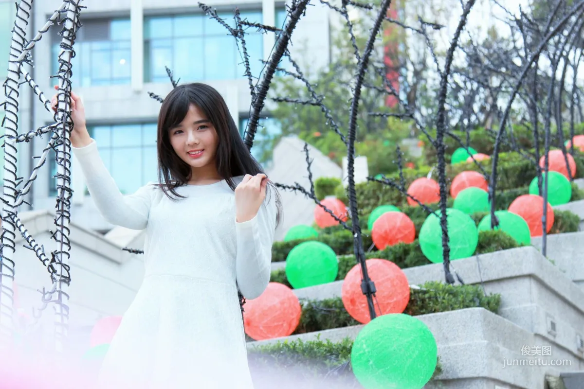 [台灣女神] 芋圓《信義區外拍》 寫真集 37