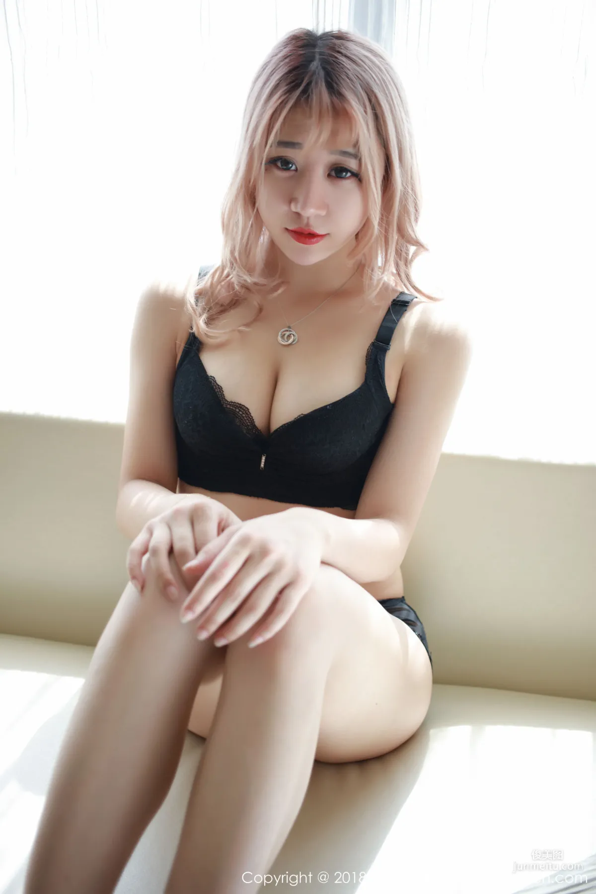 靜靜tobey《膚若瓊脂的金發美女》 [模範學院MFStar] Vol.120 寫真集 8