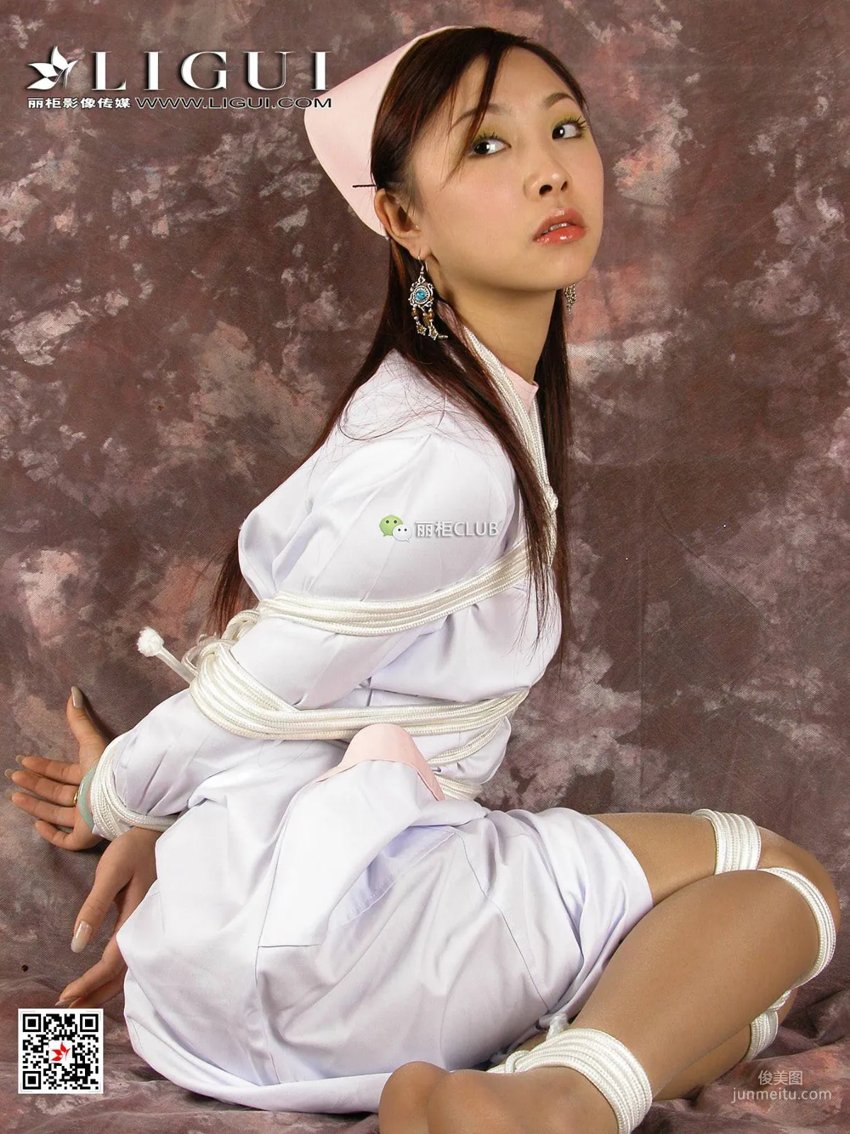 腿模雅詩《護士美束》 [麗櫃LIGUI] 絲襪美束 寫真集 60