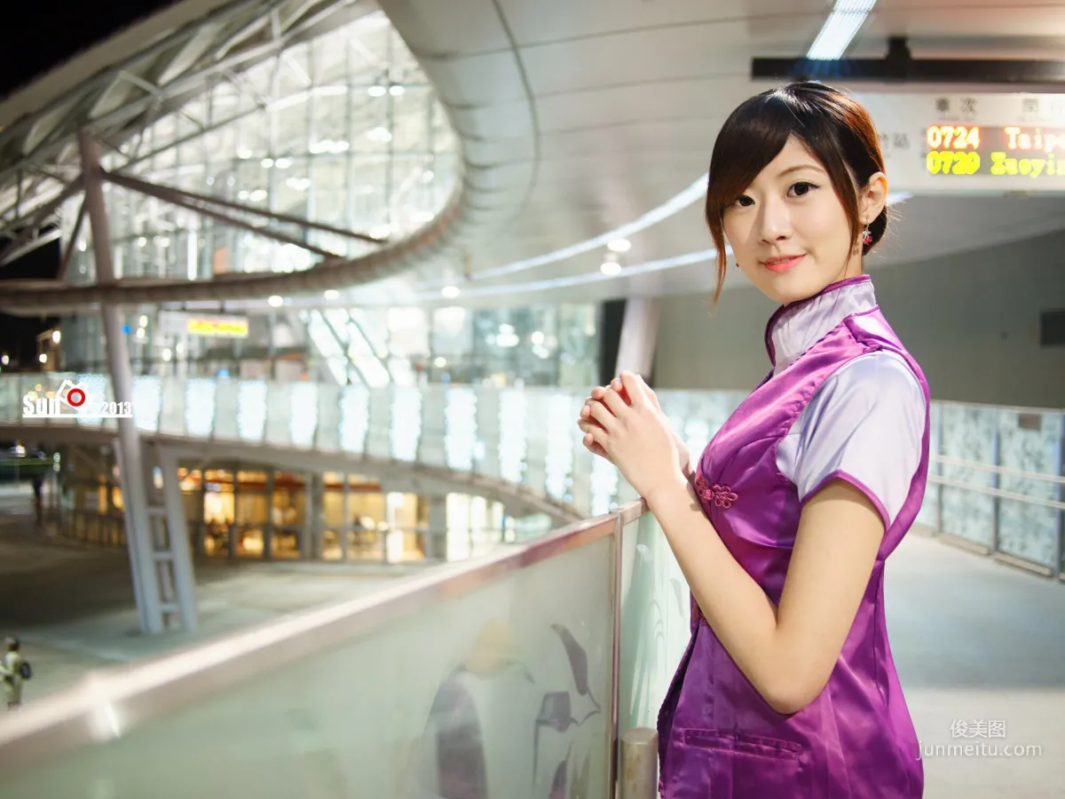[台灣女神] 林茉晶 - 哈雷女警與空姐 寫真集 34