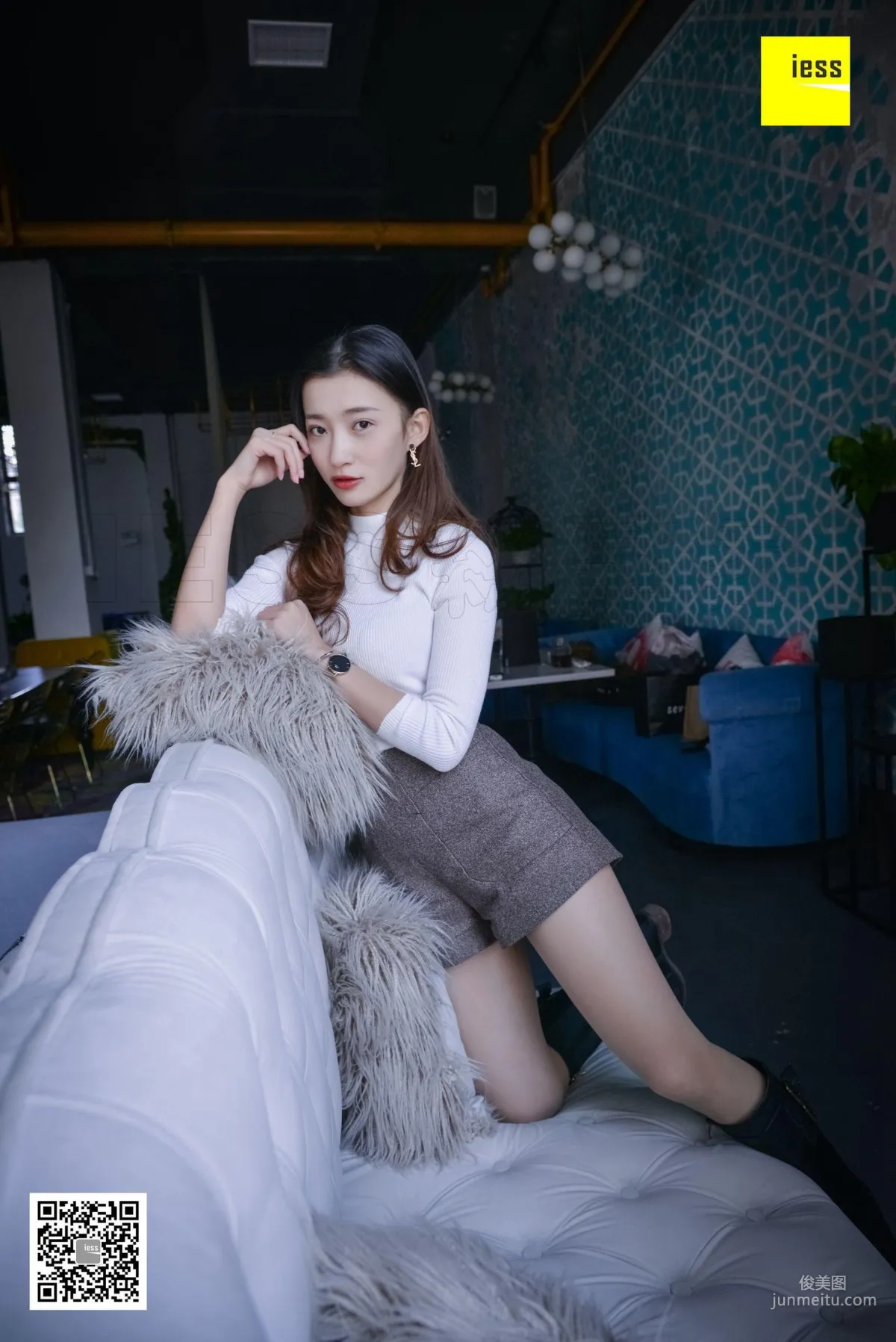 秋秋 《穿皮靴的舞蹈妹子》 [異思趣向IESS] 絲享家217 寫真集 12