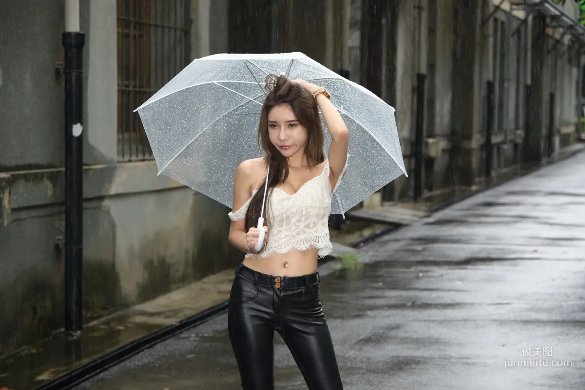 [台灣正妹] 沈雅琪(沈琪琪/沈七七)《皮褲少女》 寫真集 22