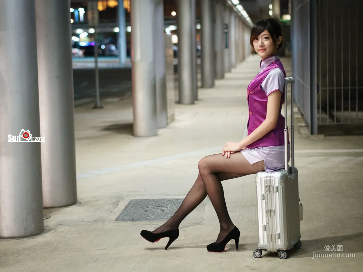 [台灣女神] 林茉晶 - 哈雷女警與空姐 寫真集 24