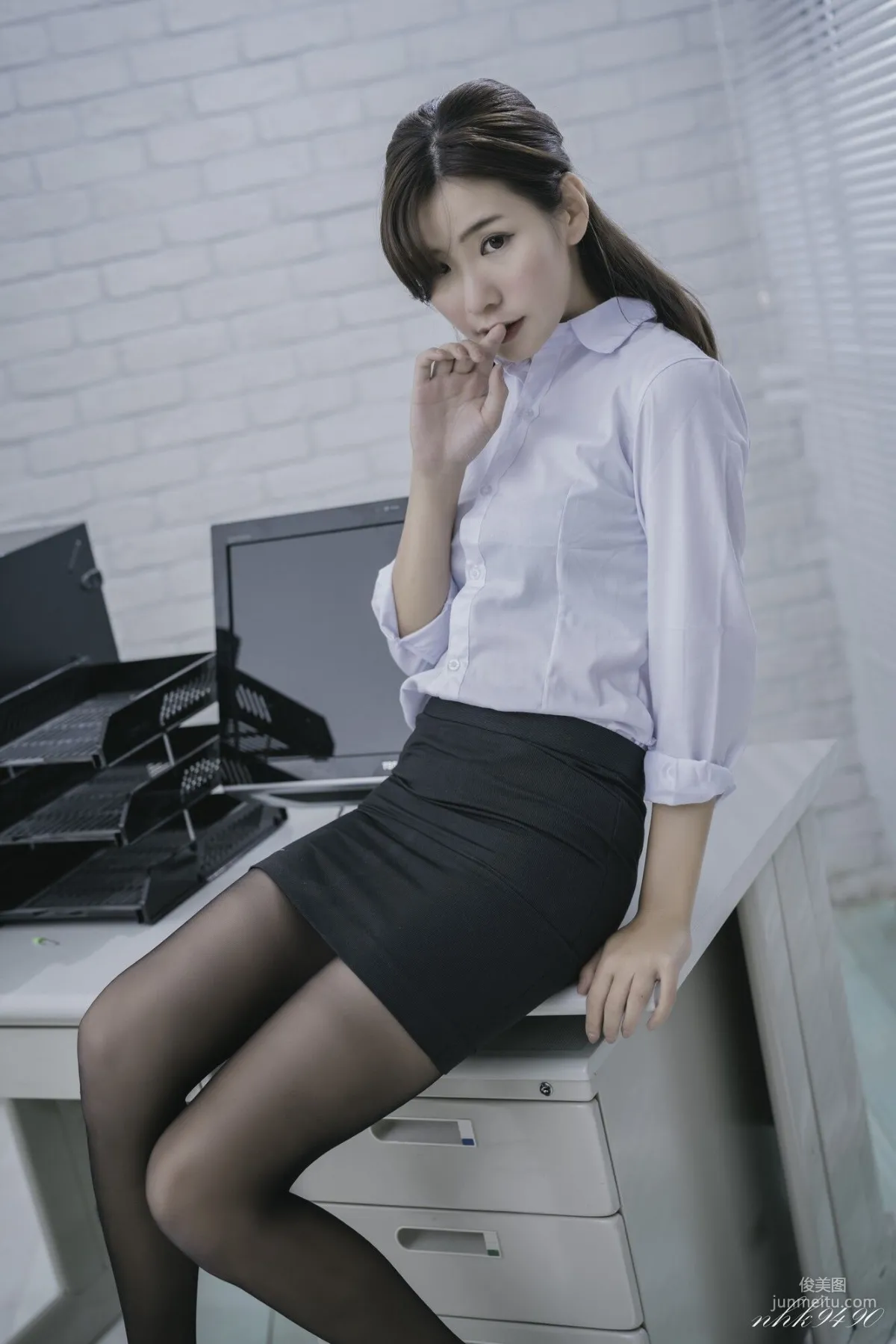 [台湾女神] 苏托托 - 琴棚女侠+OL 写真集27