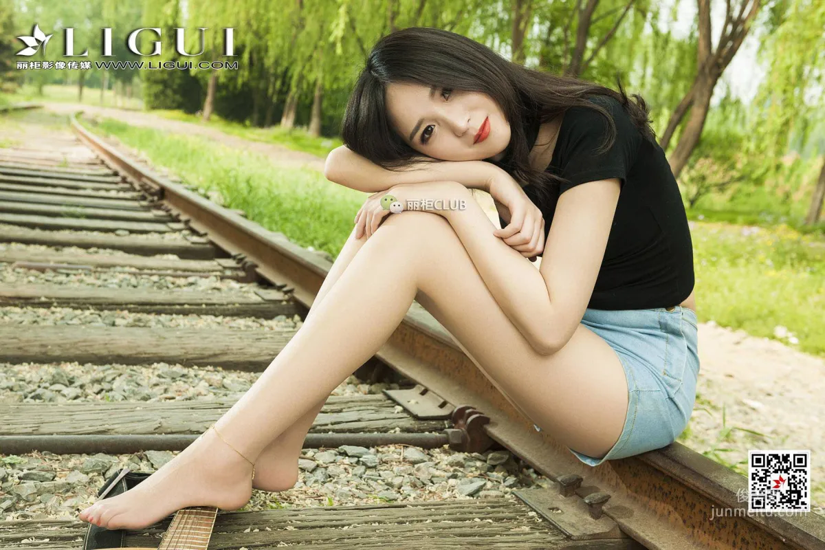 腿模小戈《文藝絲足少女》 [麗櫃LIGUI] 美腿絲足 寫真集 49