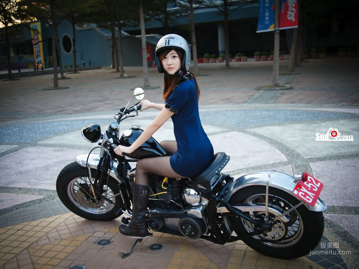 [台灣女神] 林茉晶 - 哈雷女警與空姐 寫真集 19