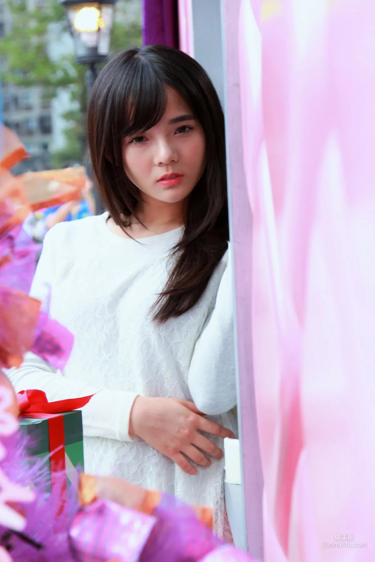 [台灣女神] 芋圓《信義區外拍》 寫真集 54