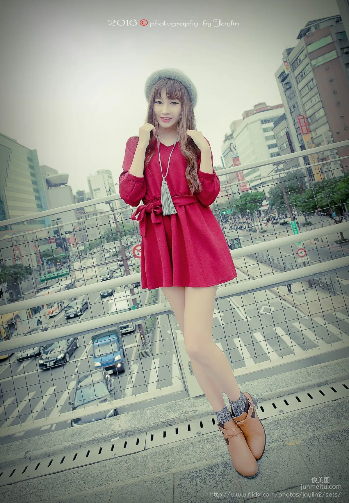 [台灣女神] 琪琪 外怕三套服裝 寫真集 14