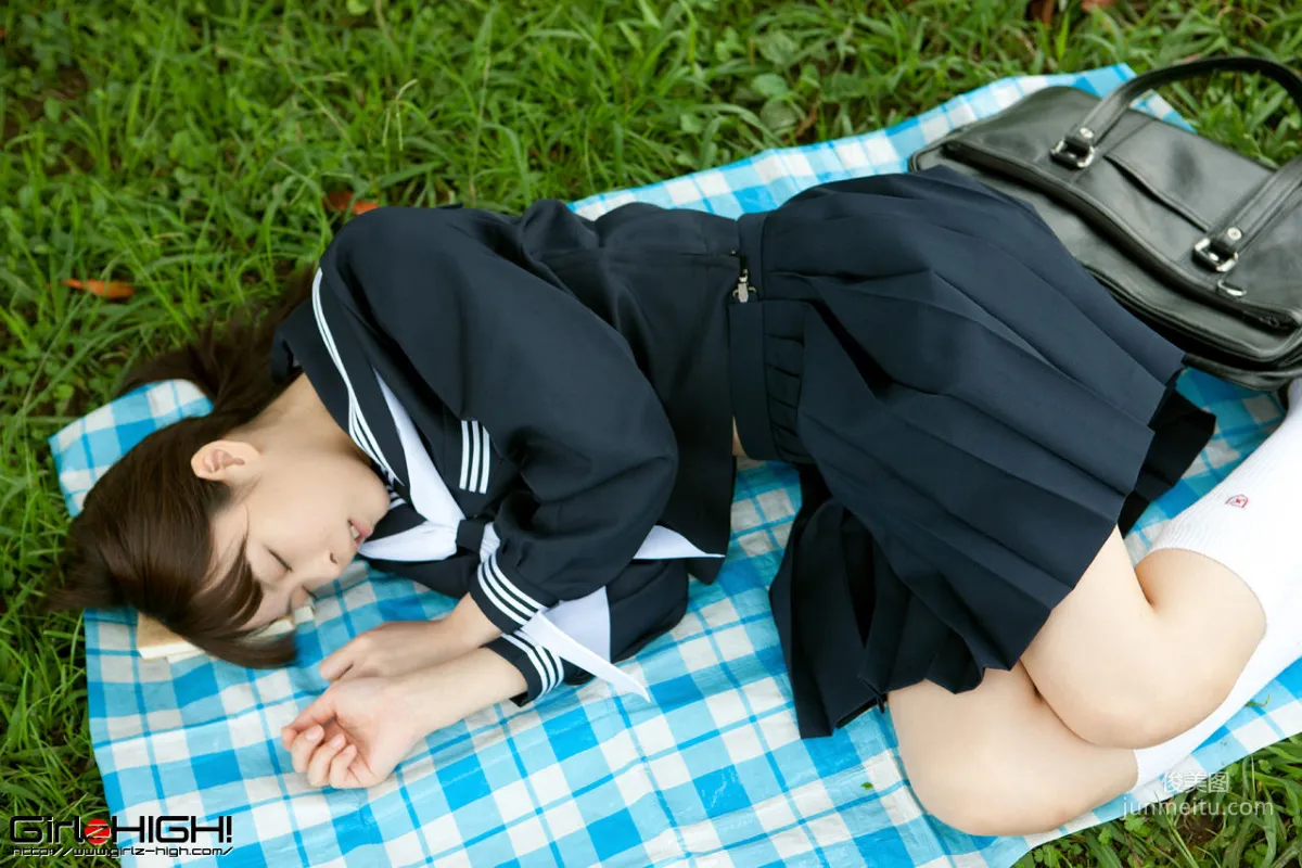 [Girlz-High] Side-B 0110 ももこ Momoko 写真集4