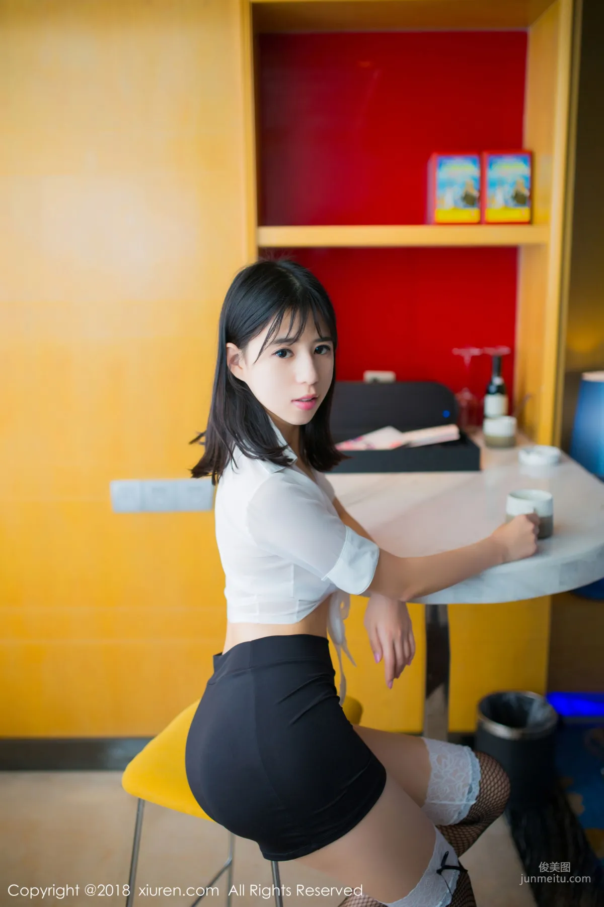艾栗栗栗栗栗栗吖《女秘OL》 [秀人XIUREN] No.1014 寫真集 15