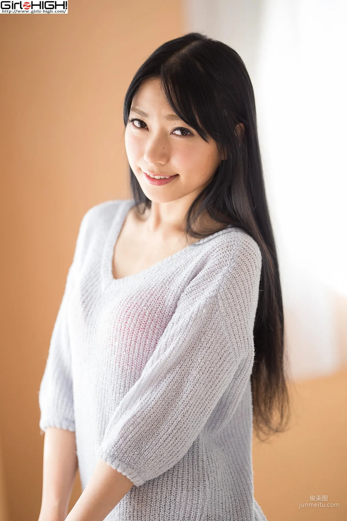 [Girlz-High] Ui Mita 三田羽衣 - 短裙的誘惑 - bune_001_001 寫真集 3