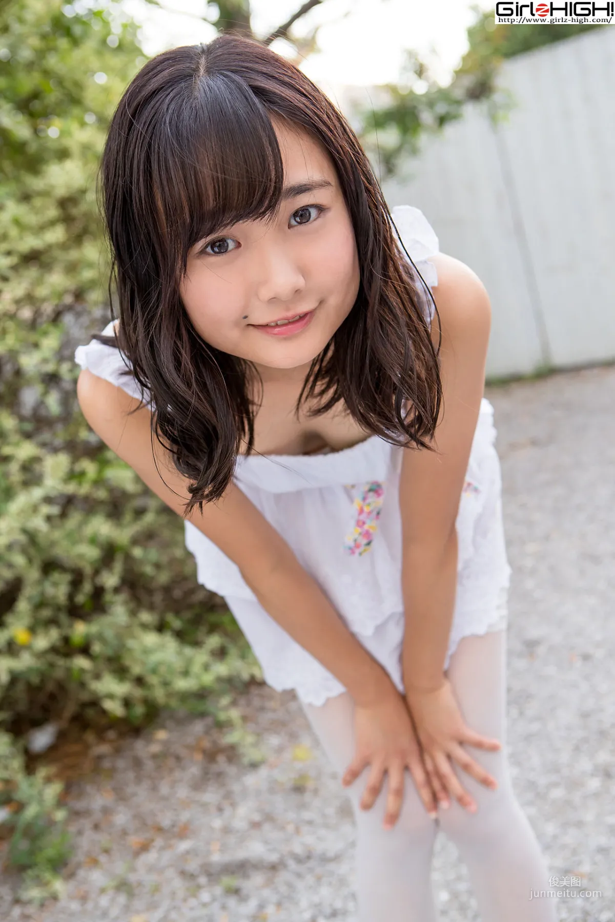 西野花恋《ニーハイコレクション》 白ワンピース [Girlz-High] 写真集16