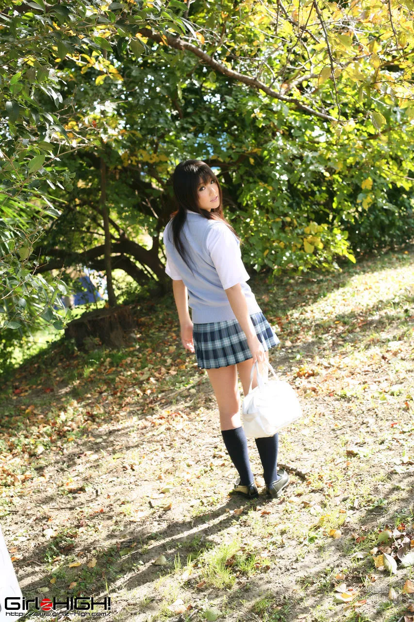 [Girlz-High] 桃山ゆきな Yukina Momoyama 寫真集 2