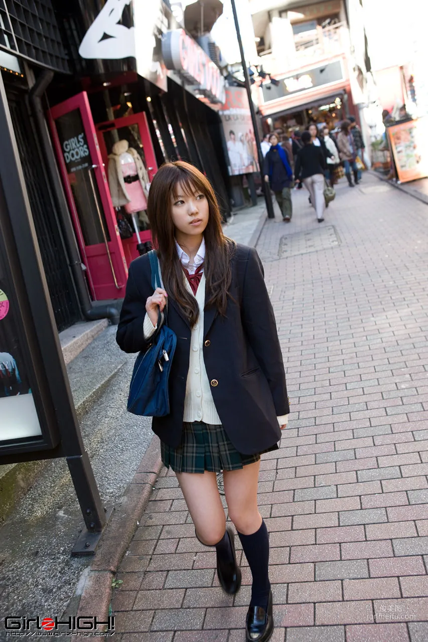 [Girlz-High] Side-B No.047 Yua 写真集8