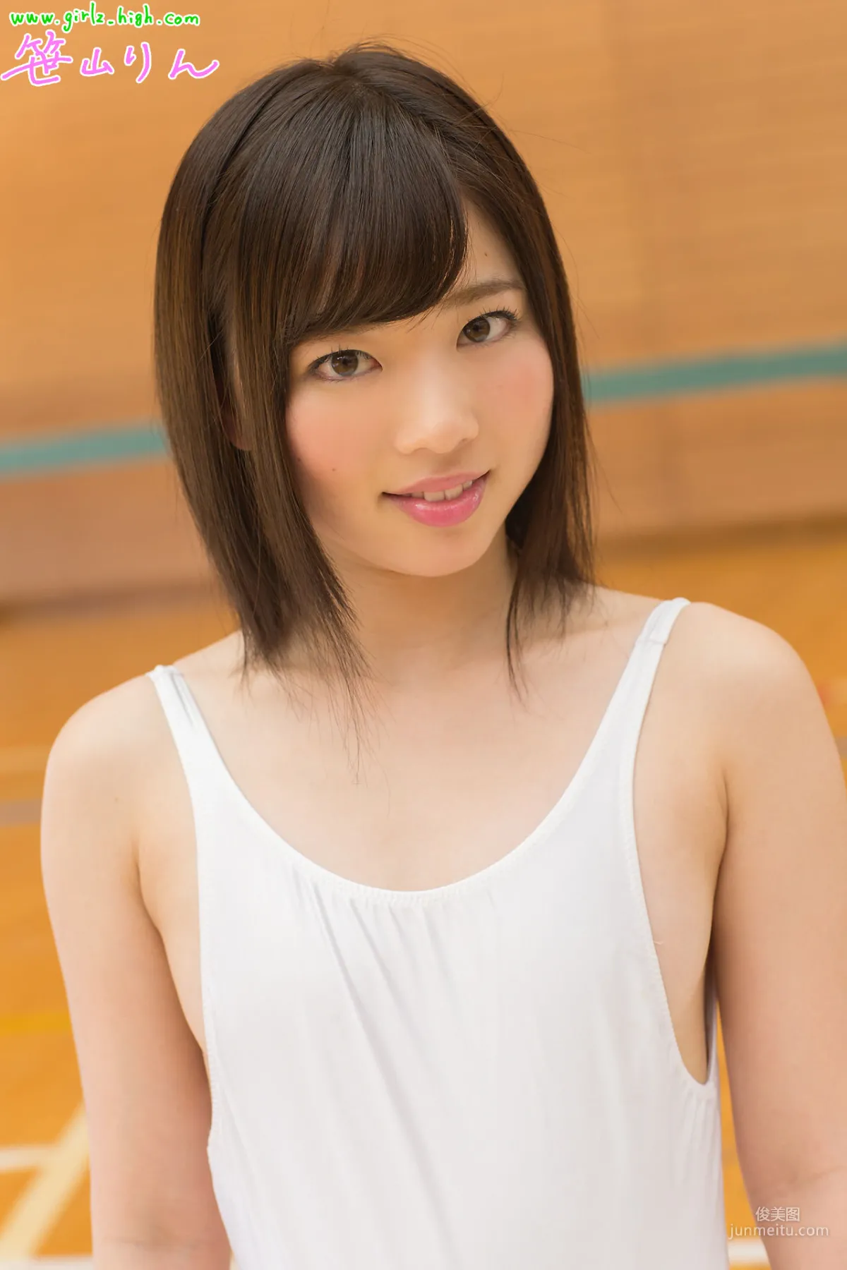 笹山りん《もうギリギりん！》白レオタード [Girlz-High] 写真集7