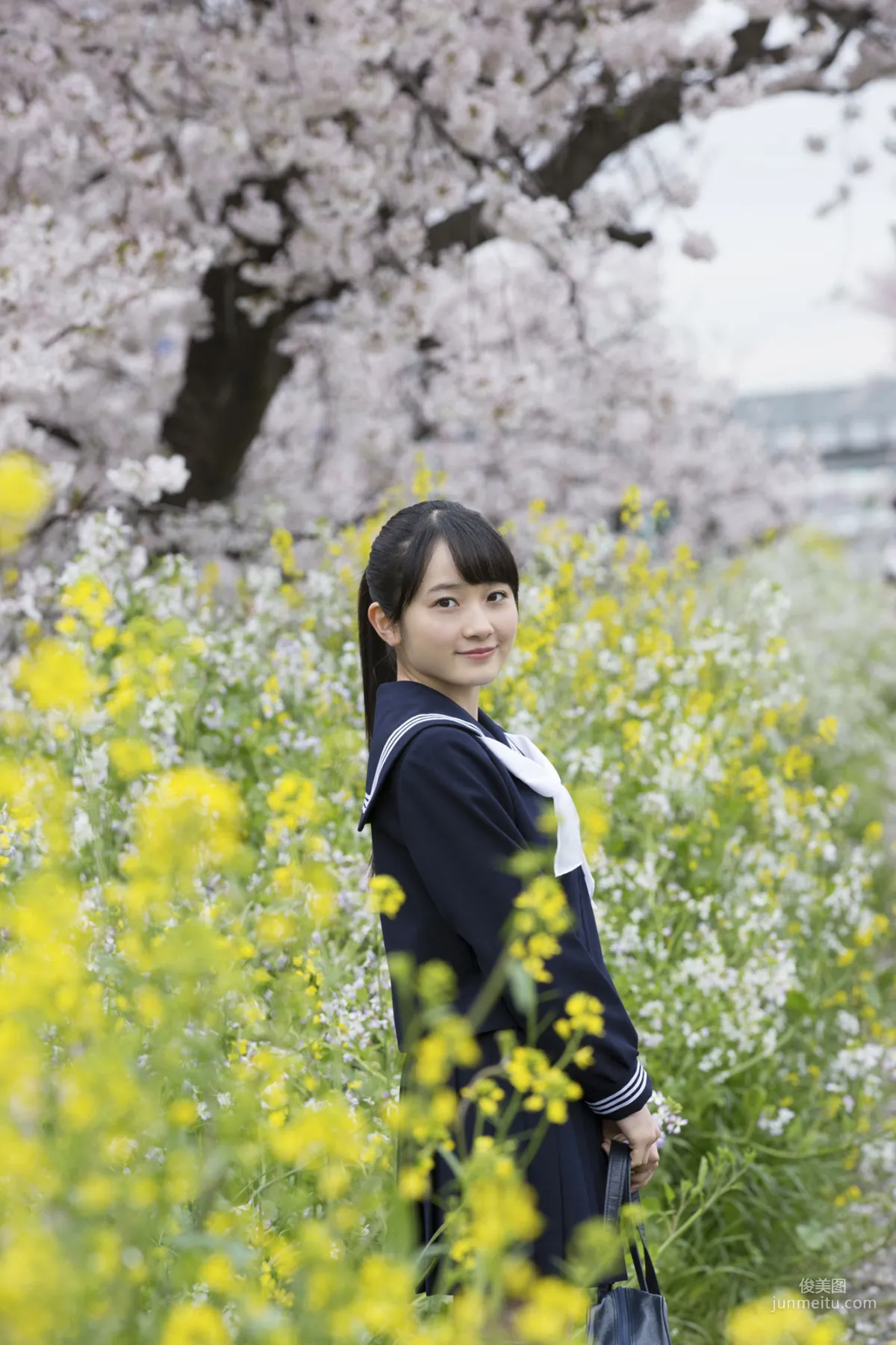 Chisaki Morito 森戶知沙希/森戸知沙希 [Hello! Project Digital Books] No.165 寫真集 2