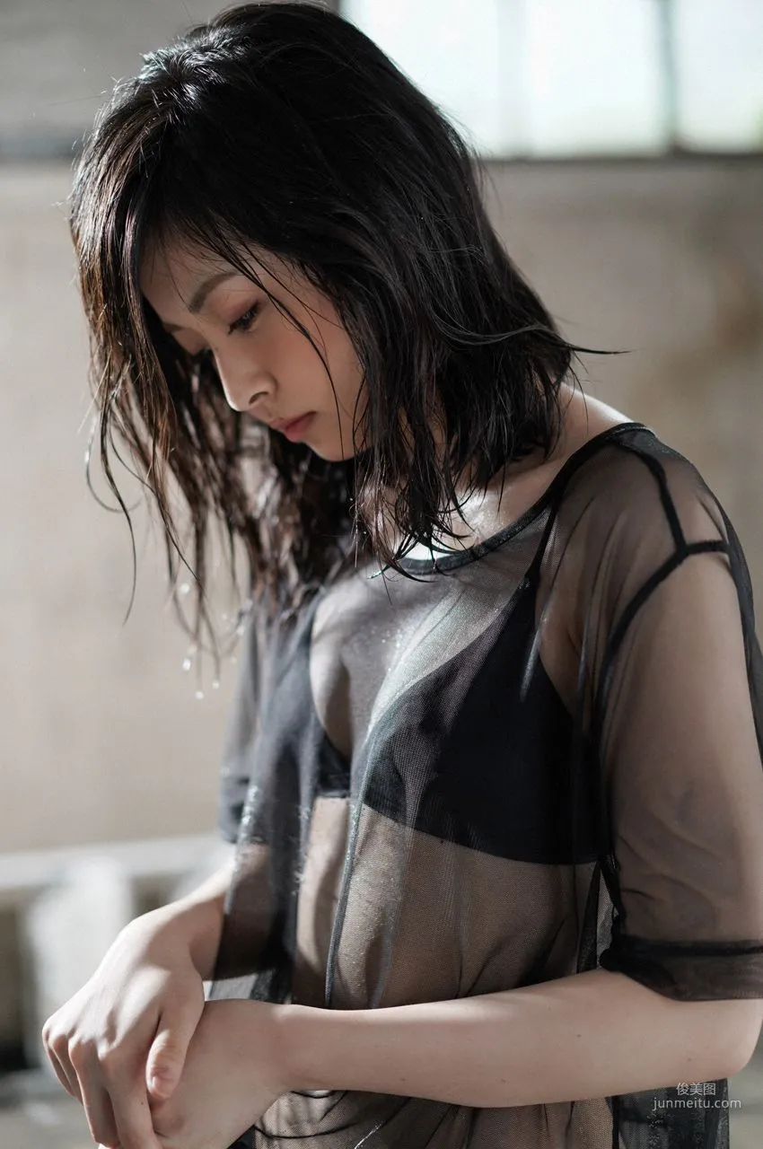 吉岡茉祐「First Gravure for a Voice Actress」 [WPB-net] Extra EX726 写真集71