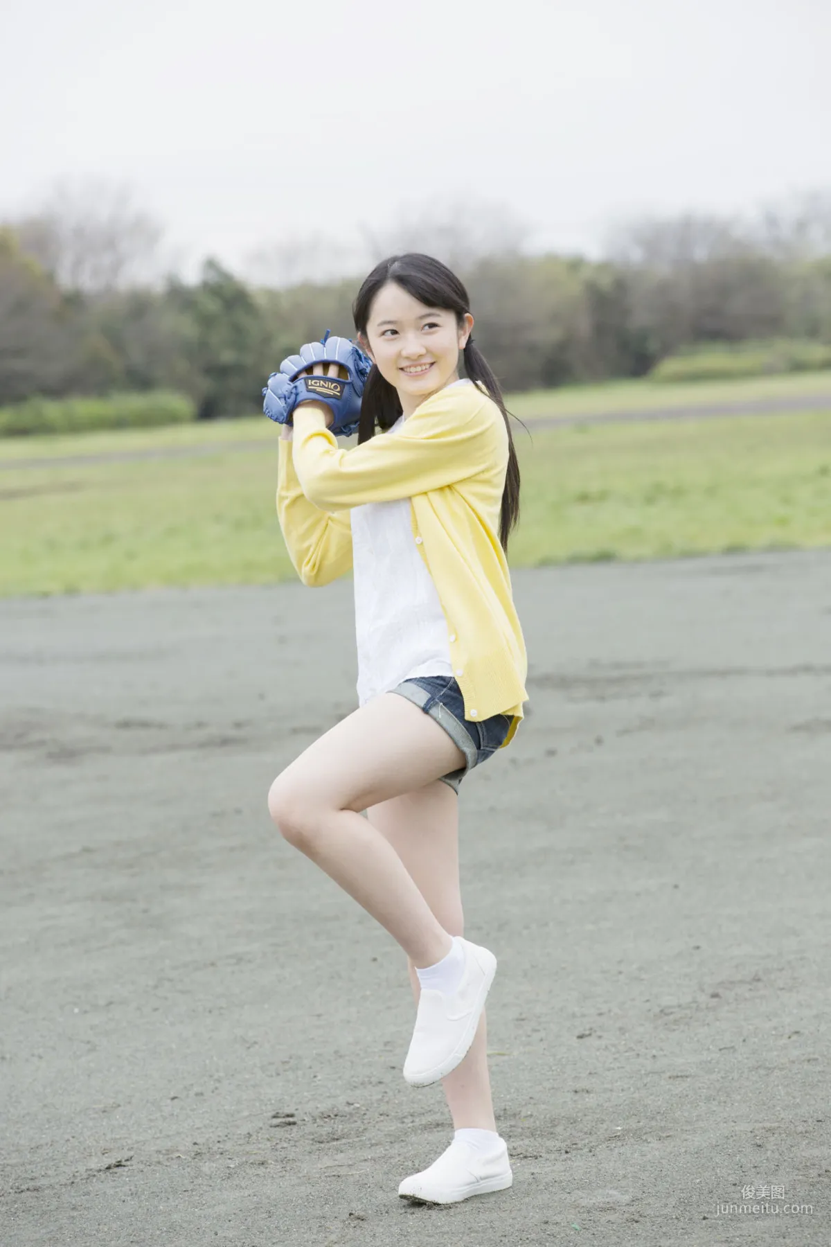 Chisaki Morito 森戶知沙希/森戸知沙希 [Hello! Project Digital Books] No.165 寫真集 28
