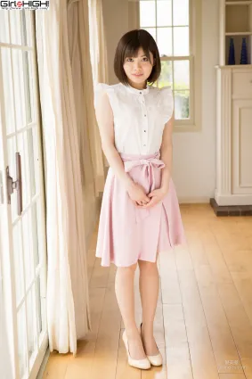 山口裡菜子《僕たち（私たち）お尻だ～いすき！》私服 [Girlz-High] 寫真集