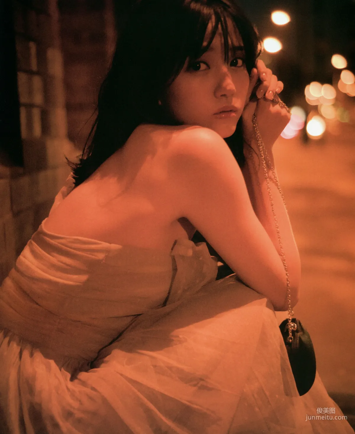 加藤玲奈《誰かの仕業》ファースト写真集 81